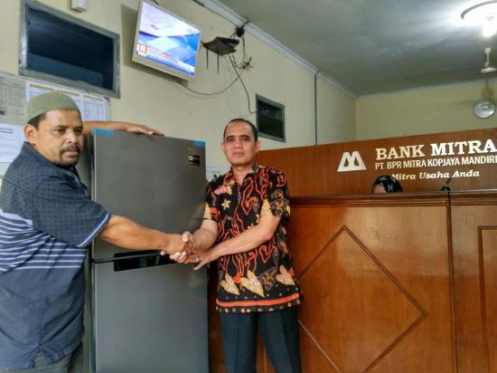 78Pembagian Ke Nasabah.jpg